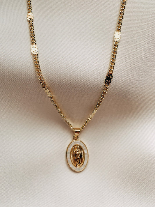 St. Jude white necklace. Cadena de San Judas Tadeo, gold plated